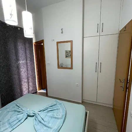 Family House La - Krvavica Holiday home