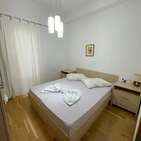 Family House La - Krvavica Holiday home *