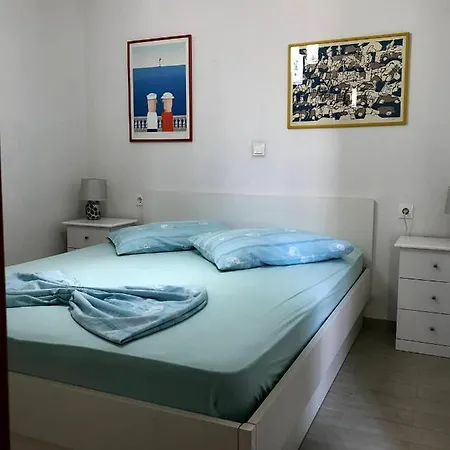 Family House La - Krvavica بيت للعطل ماكارسكا